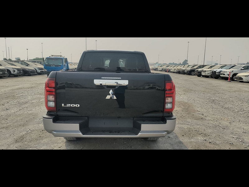 Mitsubishi L200 GLS Sportero DC 2.4L 4WD Diesel 6AT 0dr Automatic 2025