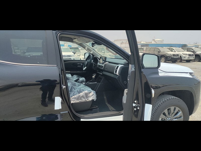 Mitsubishi L200 GLS Sportero DC 2.4L 4WD Diesel 6AT 0dr Automatic 2025