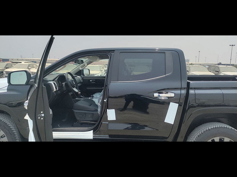 Mitsubishi L200 GLS Sportero DC 2.4L 4WD Diesel 6AT 0dr Automatic 2025