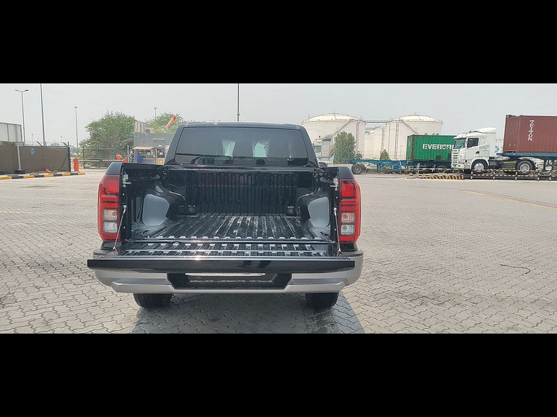 Mitsubishi L200 GLS Sportero DC 2.4L 4WD Diesel 6AT 0dr Automatic 2025