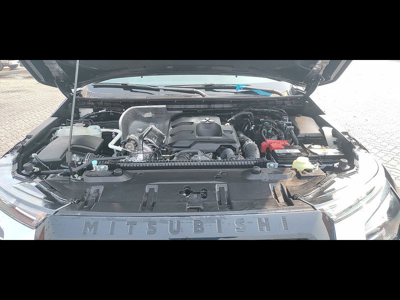 Mitsubishi L200 GLS Sportero DC 2.4L 4WD Diesel 6AT 0dr Automatic 2025