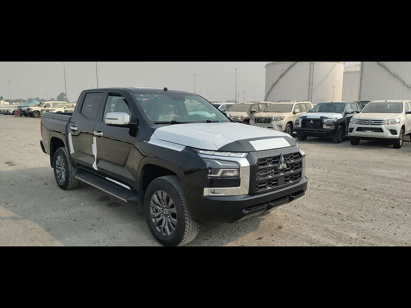 Mitsubishi L200 GLS Sportero DC 2.4L 4WD Diesel 6AT 0dr Automatic 2025