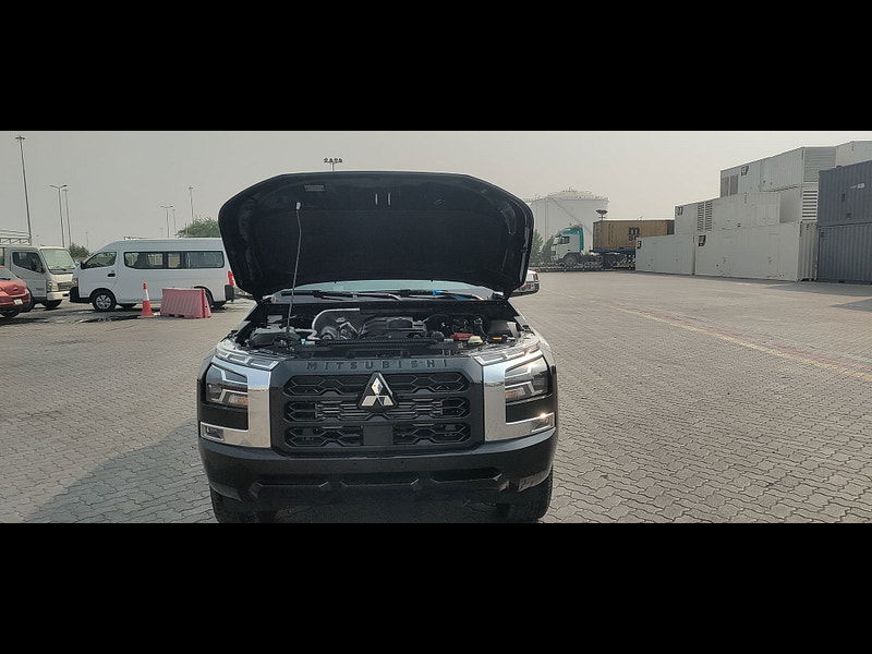 Mitsubishi L200 GLS Sportero DC 2.4L 4WD Diesel 6AT 0dr Automatic 2025