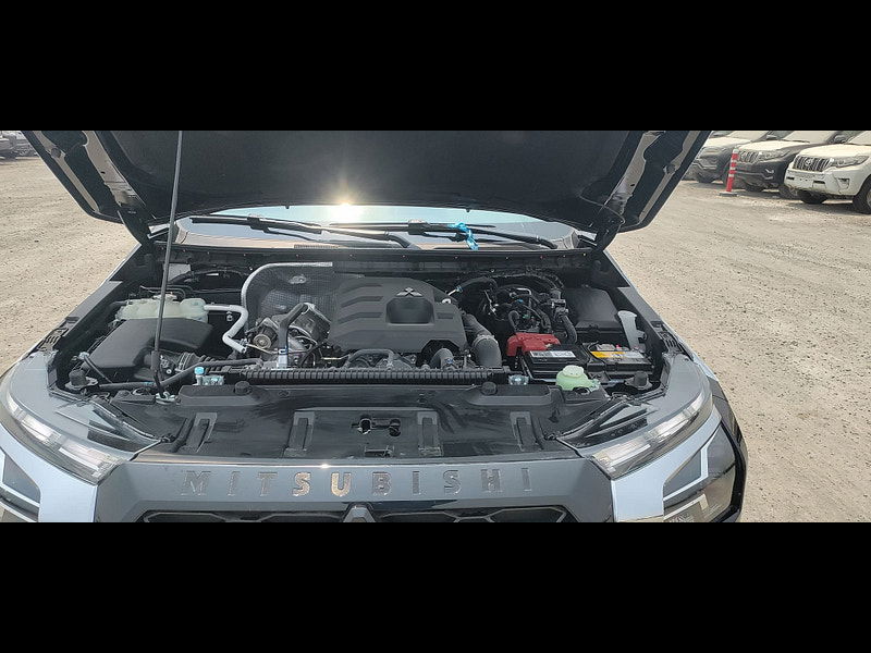 Mitsubishi L200 GLS Sportero DC 2.4L 4WD Diesel 6AT 0dr Automatic 2025