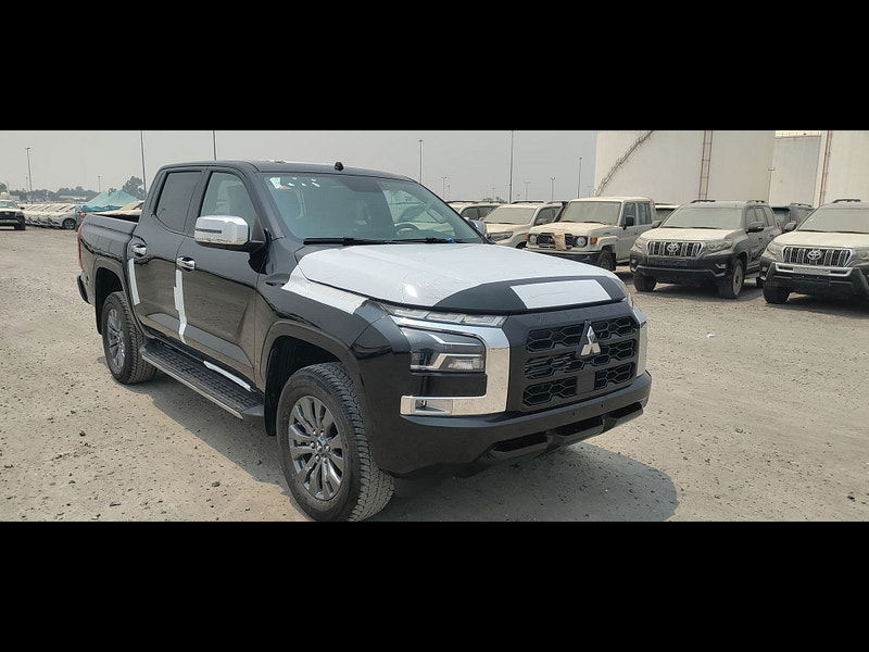 Mitsubishi L200 GLS Sportero DC 2.4L 4WD Diesel 6AT 0dr Automatic 2025