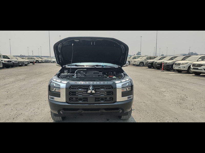 Mitsubishi L200 GLS Sportero DC 2.4L 4WD Diesel 6AT 0dr Automatic 2025