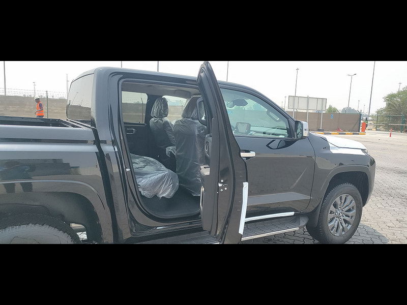 Mitsubishi L200 GLS Sportero DC 2.4L 4WD Diesel 6AT 0dr Automatic 2025