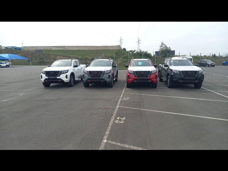 Nissan Navara PRO 4X 4x4 2.5L Turbodiesel 7-Speed AT 188 bhp 0dr Automatic 2025