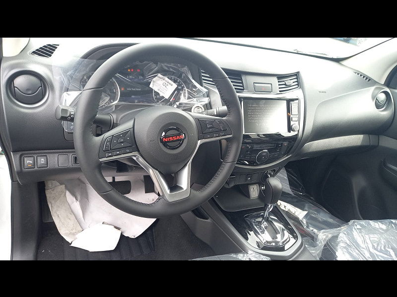 Nissan Navara PRO 4X 4x4 2.5L Turbodiesel 7-Speed AT 188 bhp 0dr Automatic 2025