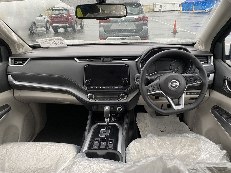 Nissan Terra RHD   Premium Plus Tech 4WD 2.5L Turbo Diesel 7-Speed AT 7-Seater 190bhp 0dr Automatic 2025