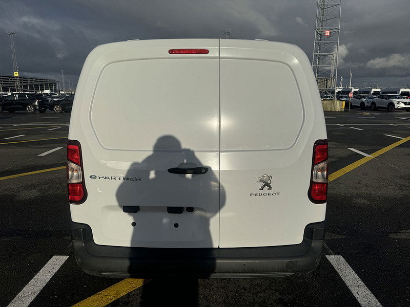 Peugeot e-Partner L3H1 Mid Grade 50kw/h AT 136bhp 0dr Automatic 2025