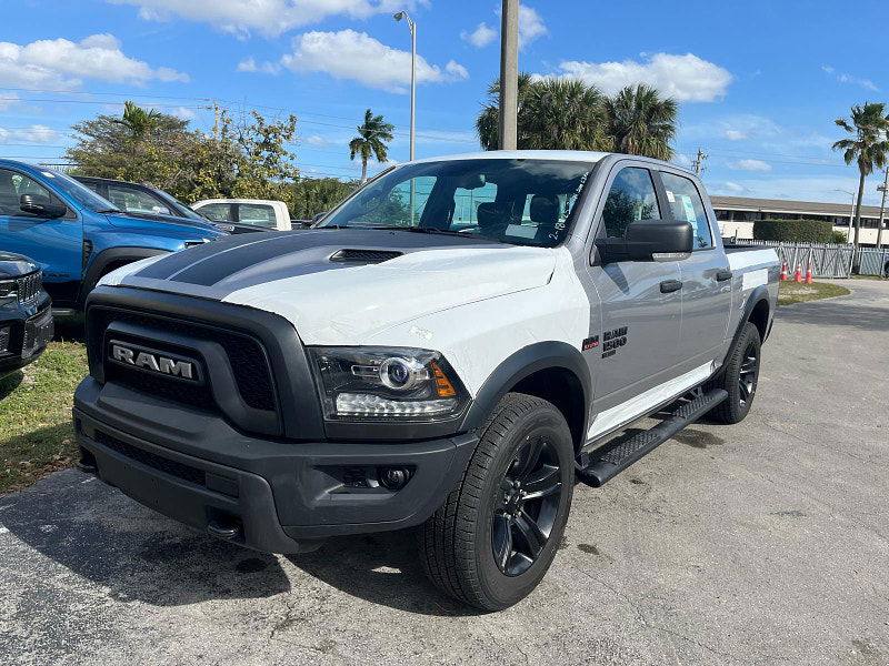 Ram 1500 Classic Ram  Crew Cab Warlock 4x4 5.7L Gas 8-Speed AT 0dr Automatic 2025