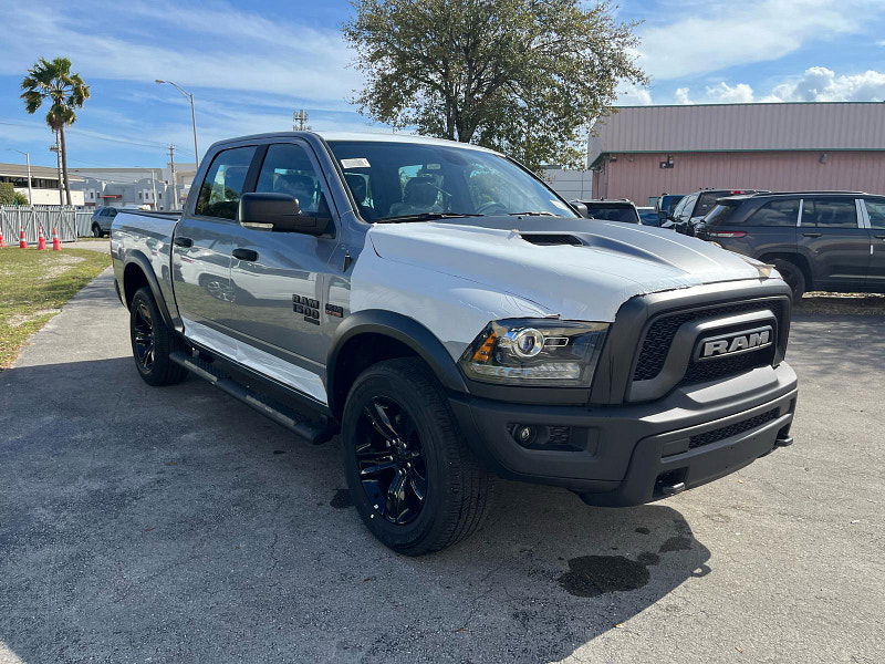 Ram 1500 Classic Ram  Crew Cab Warlock 4x4 5.7L Gas 8-Speed AT 0dr Automatic 2025