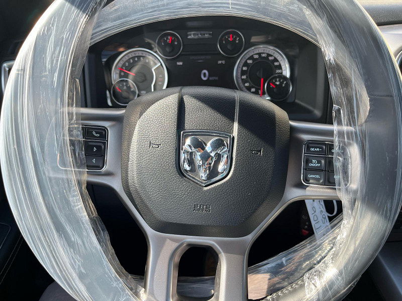 Ram 1500 Classic Ram  Crew Cab Warlock 4x4 5.7L Gas 8-Speed AT 0dr Automatic 2025