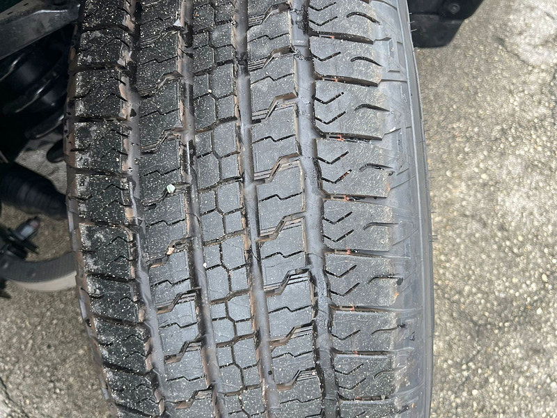 Ram 1500 Ram  Crew Cab Bighorn 4x4 3.6L V6 E-Torque 8-Speed AT 0dr Automatic 2025