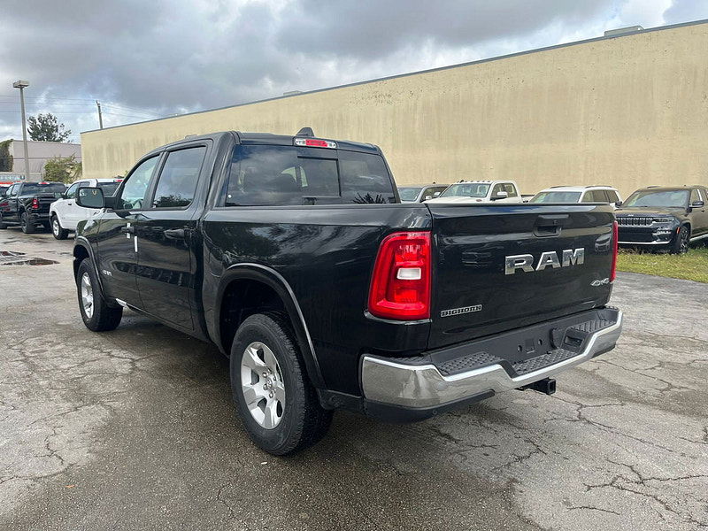 Ram 1500 Ram  Crew Cab Bighorn 4x4 3.6L V6 E-Torque 8-Speed AT 0dr Automatic 2025