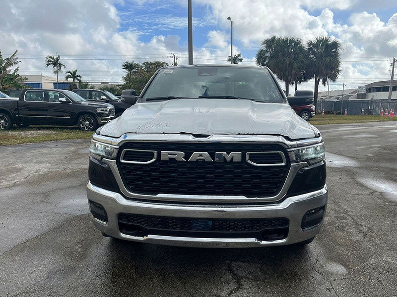 Ram 1500 Ram  Crew Cab Bighorn 4x4 3.6L V6 E-Torque 8-Speed AT 0dr Automatic 2025
