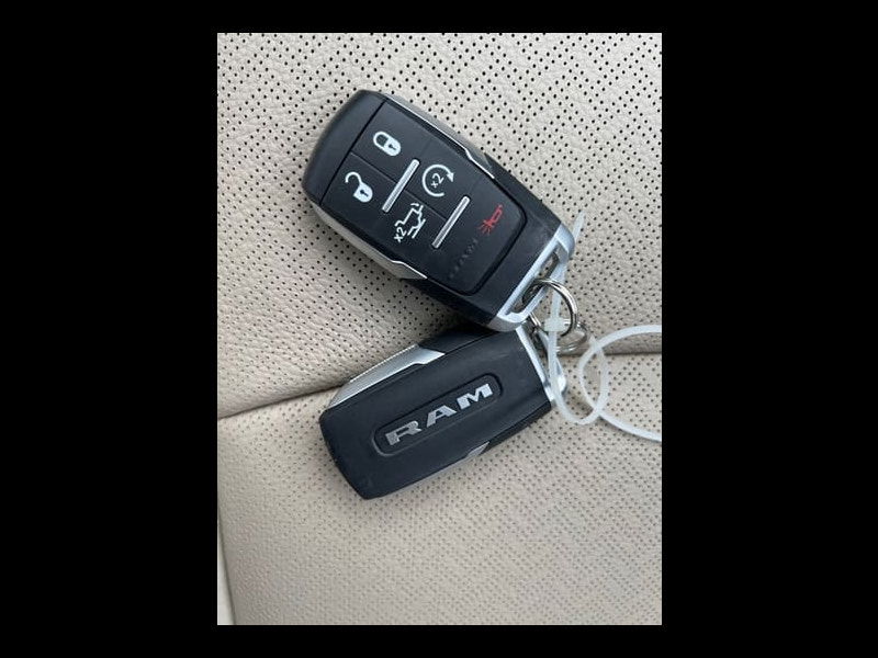 Ram 3500 Ram  Crew Cab Laramie 4x4 6.7L Cummins Diesel 6-Speed AT 0dr Automatic 2025