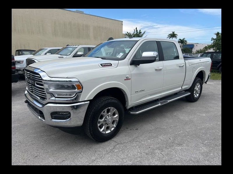 Ram 3500 Ram  Crew Cab Laramie 4x4 6.7L Cummins Diesel 6-Speed AT 0dr Automatic 2025