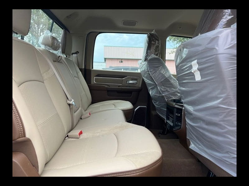 Ram 3500 Ram  Crew Cab Laramie 4x4 6.7L Cummins Diesel 6-Speed AT 0dr Automatic 2025