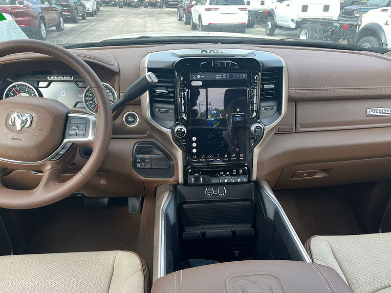 Ram 3500 Ram  Crew Cab Laramie 4x4 6.7L Cummins Diesel 6-Speed AT 0dr Automatic 2025