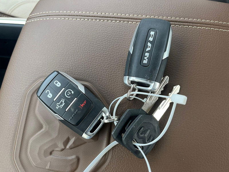 Ram 3500 Ram  Crew Cab Laramie 4x4 6.7L Cummins Diesel 6-Speed AT 0dr Automatic 2025