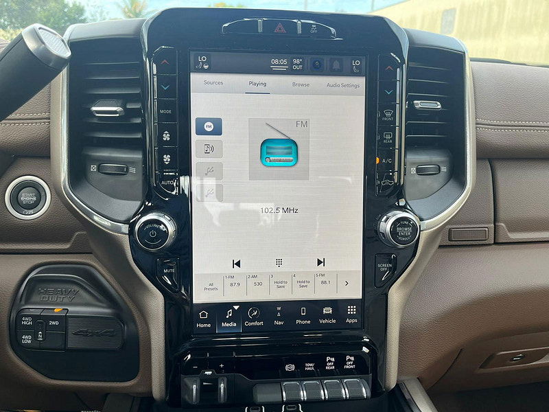 Ram 3500 Ram  Crew Cab Laramie 4x4 6.7L Cummins Diesel 6-Speed AT 0dr Automatic 2025