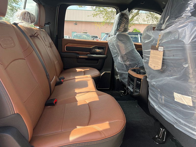 Ram 3500 Ram  Crew Cab Longhorn 4x4 6.7L Cummins Diesel 6-Speed AT 0dr Automatic 2025