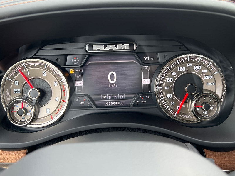 Ram 3500 Ram  Crew Cab Longhorn 4x4 6.7L Cummins Diesel 6-Speed AT 0dr Automatic 2025