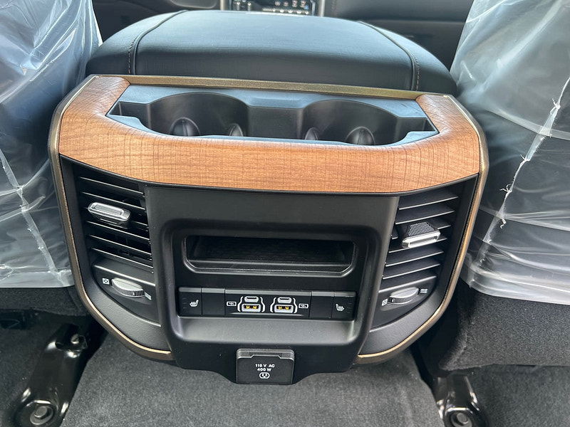 Ram 3500 Ram  Crew Cab Longhorn 4x4 6.7L Cummins Diesel 6-Speed AT 0dr Automatic 2025