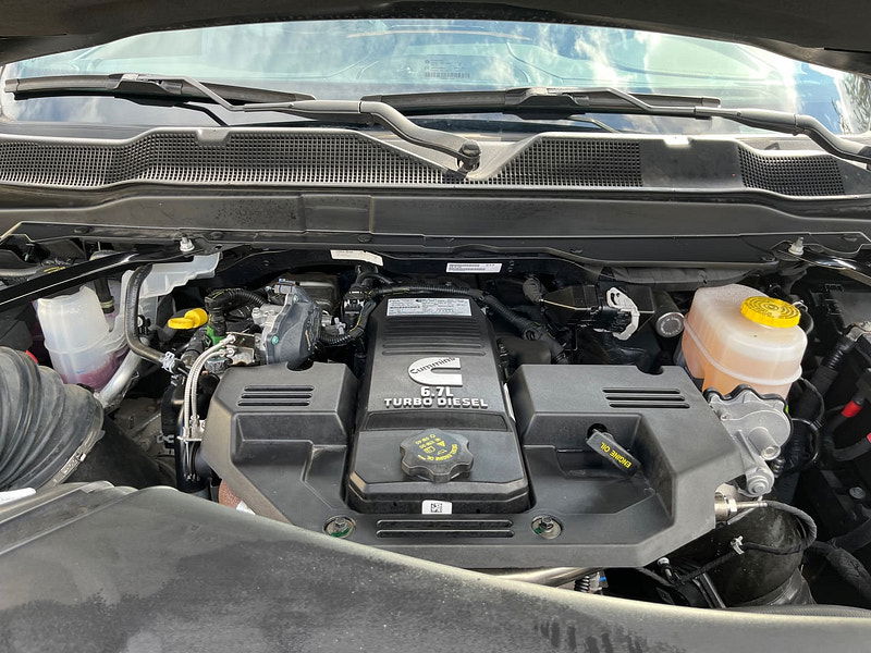 Ram 3500 Ram  Crew Cab Longhorn 4x4 6.7L Cummins Diesel 6-Speed AT 0dr Automatic 2025