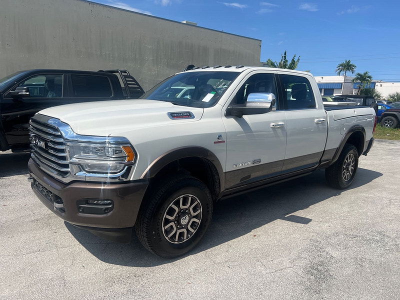 Ram 3500 Ram  Crew Cab Longhorn 4x4 6.7L Cummins Diesel 6-Speed AT 0dr Automatic 2025