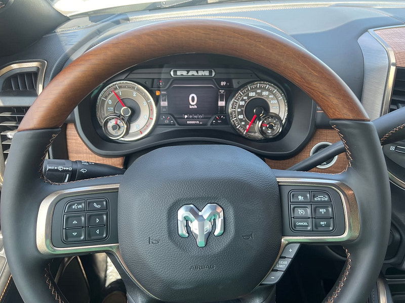 Ram 3500 Ram  Crew Cab Longhorn 4x4 6.7L Cummins Diesel 6-Speed AT 0dr Automatic 2025