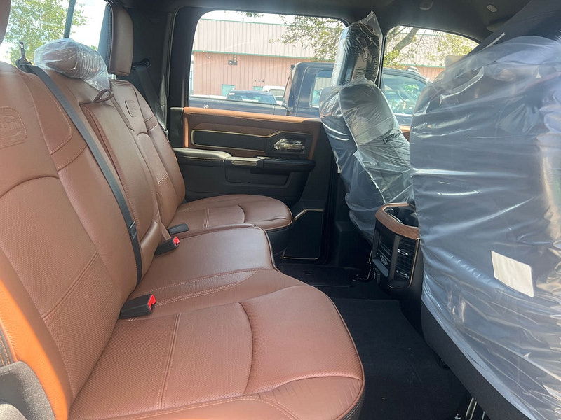 Ram 3500 Ram  Crew Cab Longhorn 4x4 6.7L Cummins Diesel 6-Speed AT 0dr Automatic 2025