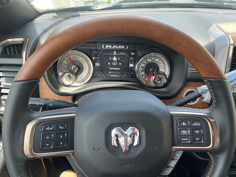 Ram 3500 Ram  Crew Cab Longhorn 4x4 6.7L Cummins Diesel 6-Speed AT 0dr Automatic 2025