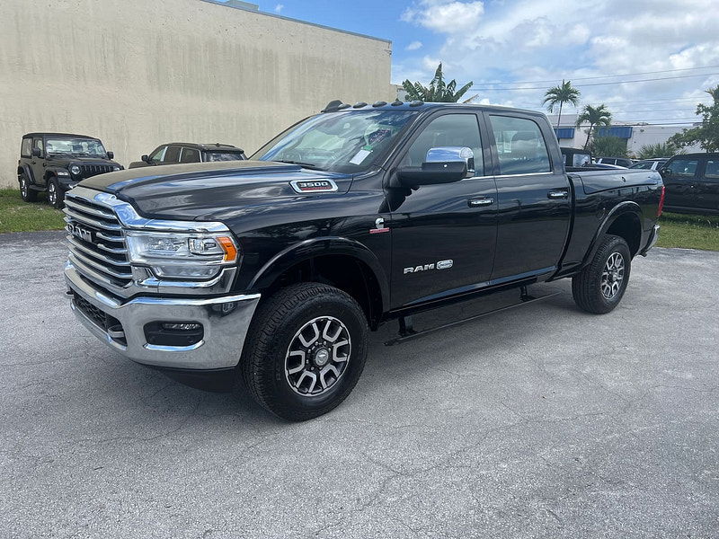 Ram 3500 Ram  Crew Cab Longhorn 4x4 6.7L Cummins Diesel 6-Speed AT 0dr Automatic 2025