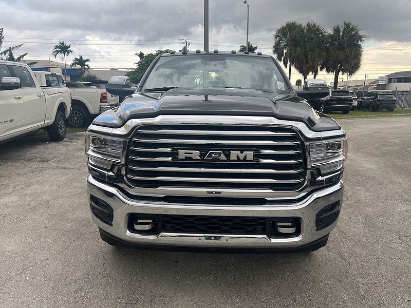 Ram 3500 Ram  Crew Cab Longhorn 4x4 6.7L Cummins Diesel 6-Speed AT 0dr Automatic 2025