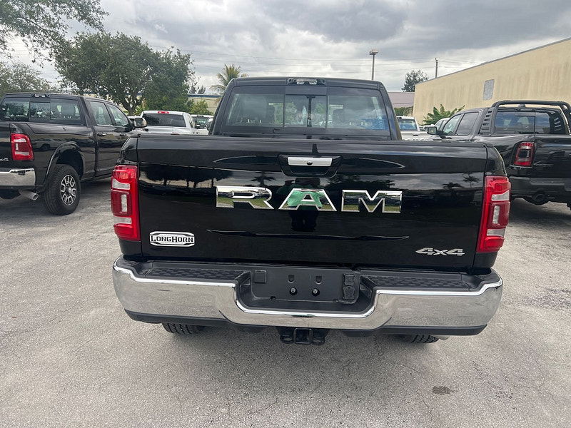 Ram 3500 Ram  Crew Cab Longhorn 4x4 6.7L Cummins Diesel 6-Speed AT 0dr Automatic 2025