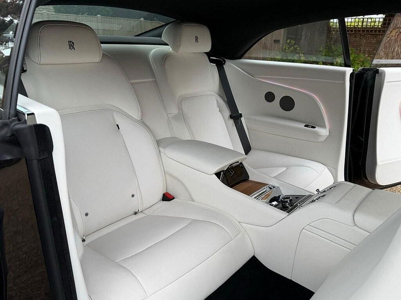 Rolls-Royce Spectre Spectre Launch Package 2dr Automatic 2025