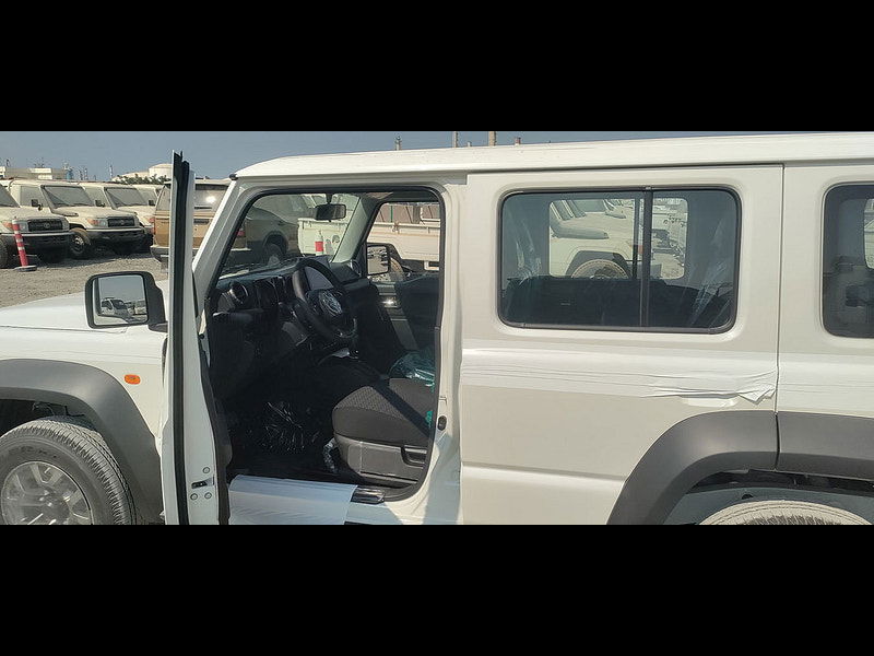Suzuki Jimny GLX 5-dr 1.5L Gasoline 4WD 4-spd AT 0dr Automatic 2025