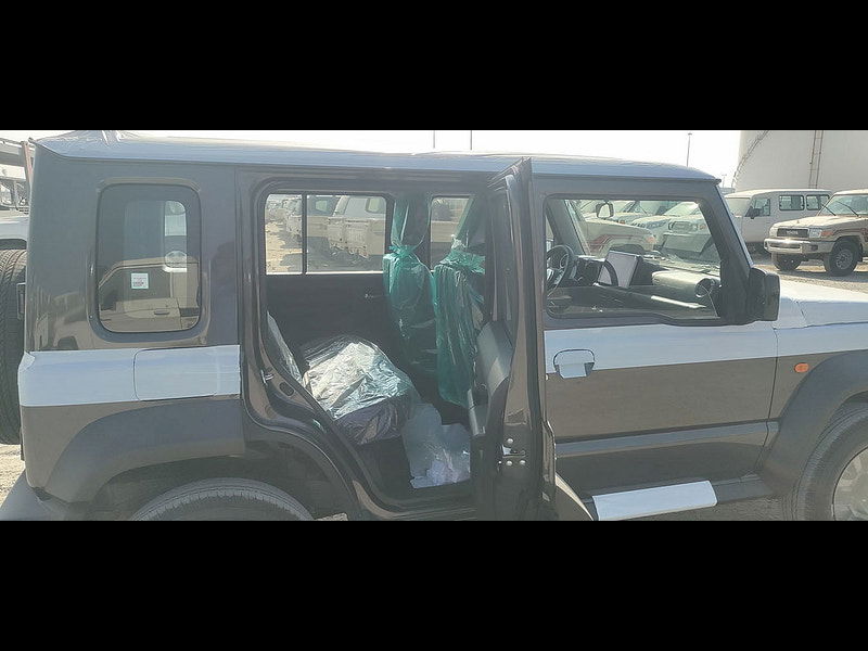 Suzuki Jimny GLX 5-dr 1.5L Gasoline 4WD 4-spd AT 0dr Automatic 2025