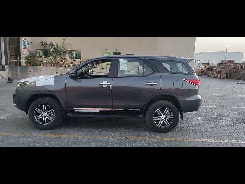 Toyota UNKNOWN Fortuner 2.7L 4x4  5dr  2025