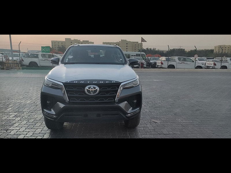 Toyota UNKNOWN Fortuner 2.7L 4x4  5dr  2025