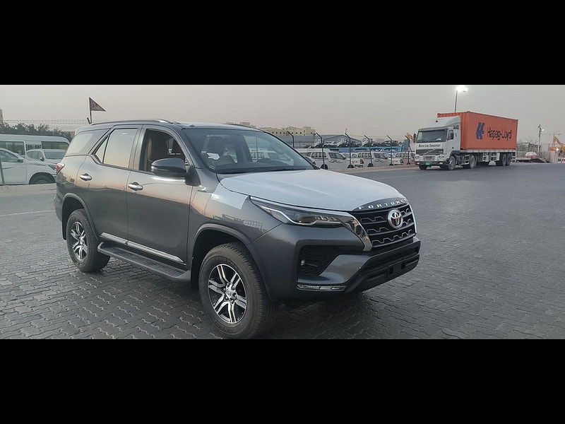 Toyota UNKNOWN Fortuner 2.7L 4x4  5dr  2025