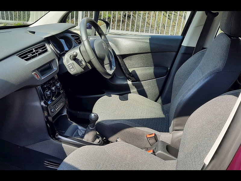 Citroen C3 1.2 PureTech Selection Hatchback 5dr Petrol Manual Euro 6 (82 ps) 5dr Manual 2026