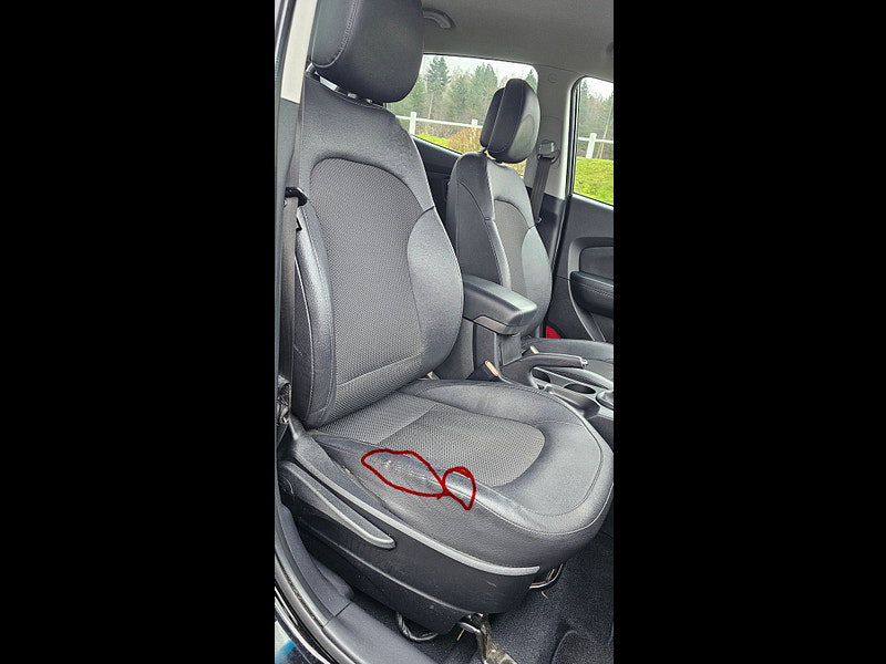 Hyundai IX35 2.0 CRDi SE SUV 5dr Diesel Manual 4WD Euro 5 (Nav) (134 bhp) 5dr Manual 2026