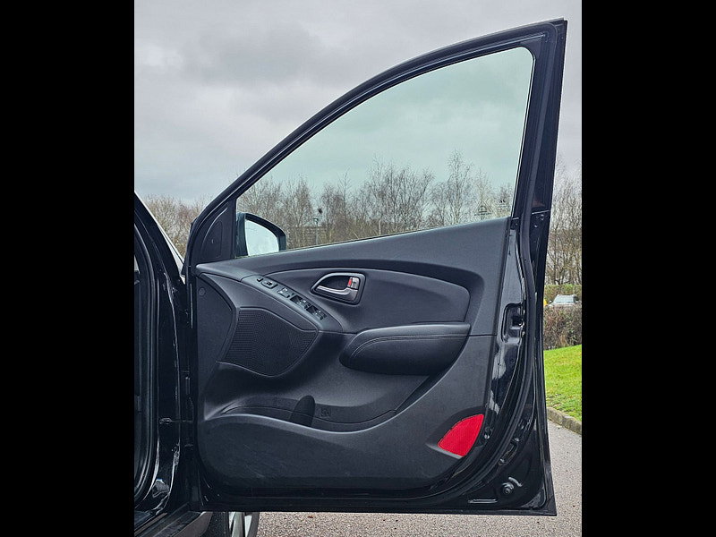 Hyundai IX35 2.0 CRDi SE SUV 5dr Diesel Manual 4WD Euro 5 (Nav) (134 bhp) 5dr Manual 2026