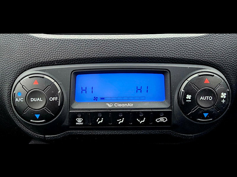 Hyundai IX35 2.0 CRDi SE SUV 5dr Diesel Manual 4WD Euro 5 (Nav) (134 bhp) 5dr Manual 2026