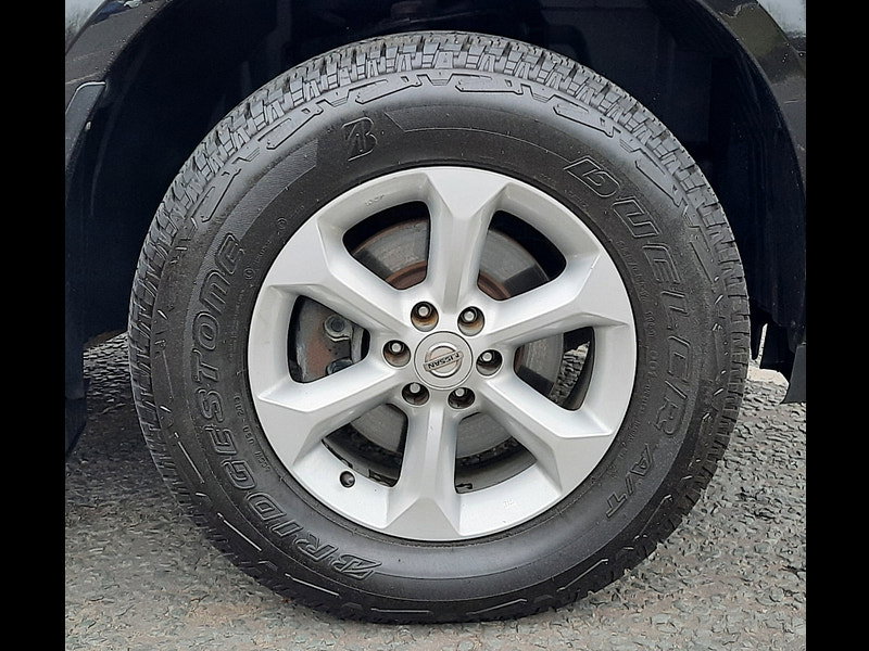 Nissan Navara 2.5 dCi Tekna Double Cab Pickup 4dr Diesel Auto 4WD Euro 5 (190 ps) 4dr Automatic 2026
