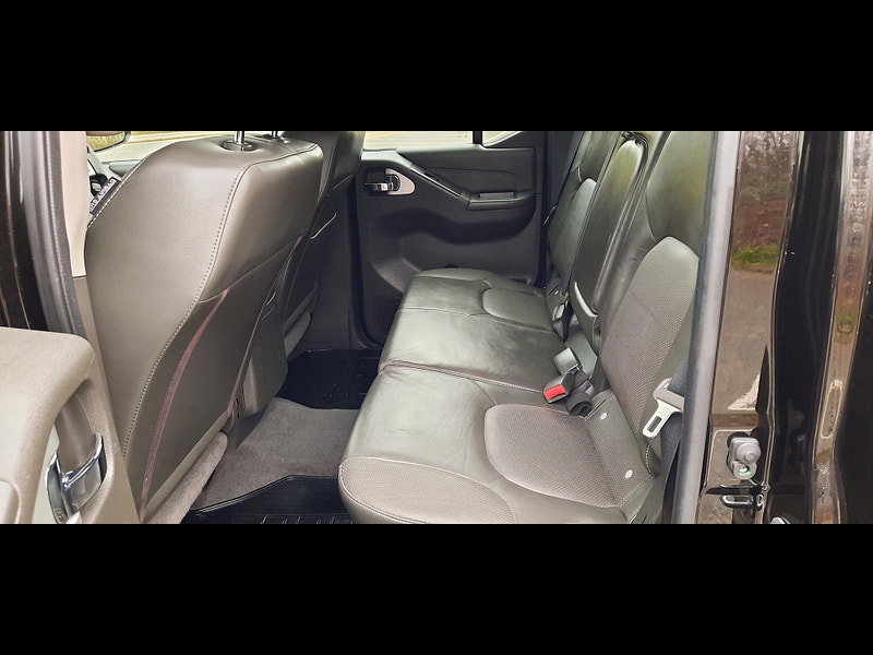 Nissan Navara 2.5 dCi Tekna Double Cab Pickup 4dr Diesel Auto 4WD Euro 5 (190 ps) 4dr Automatic 2026